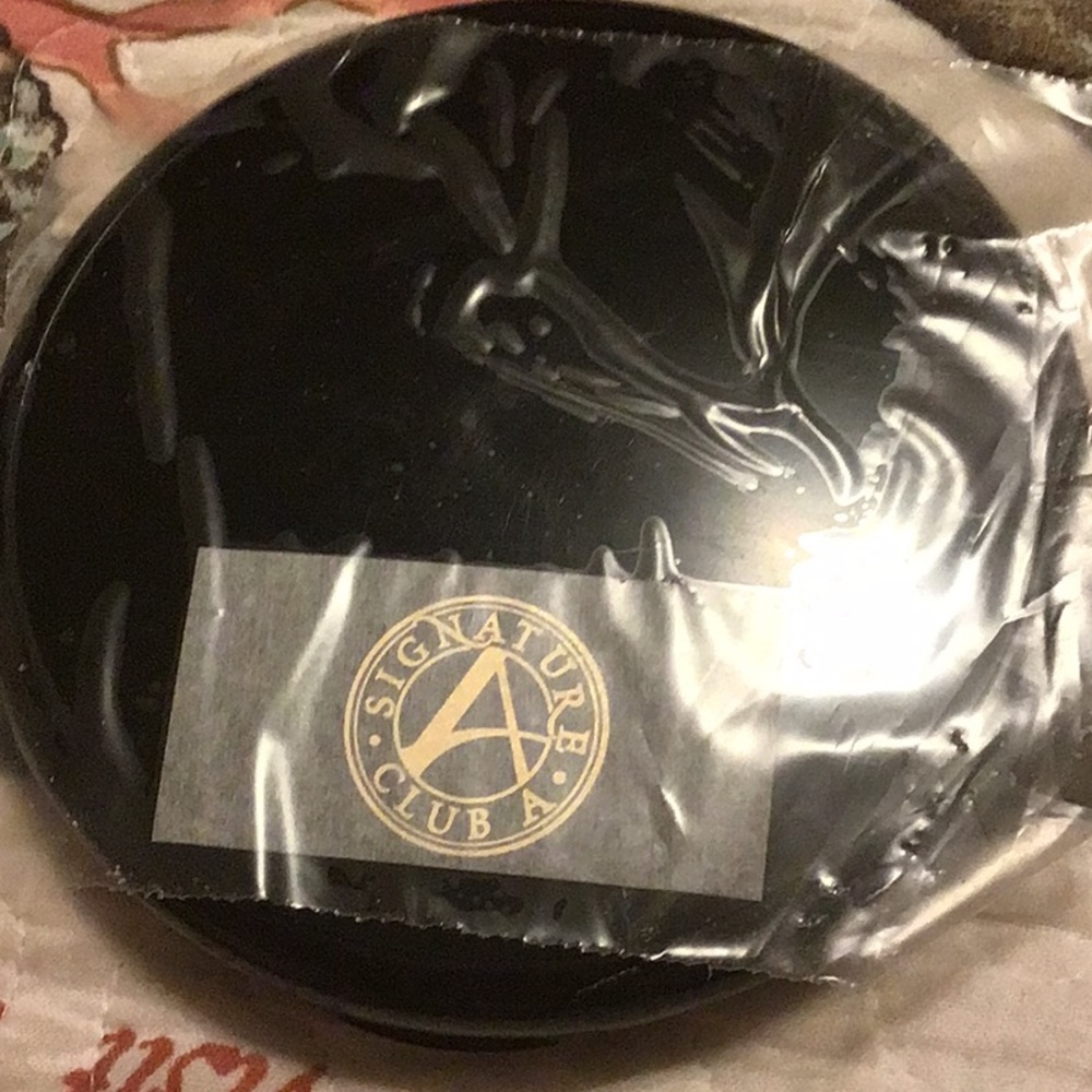 COPY - NWT, JET TECH POWDER TRANSLUCENT POWDER IN MEDIUM - Picture 5 of 5